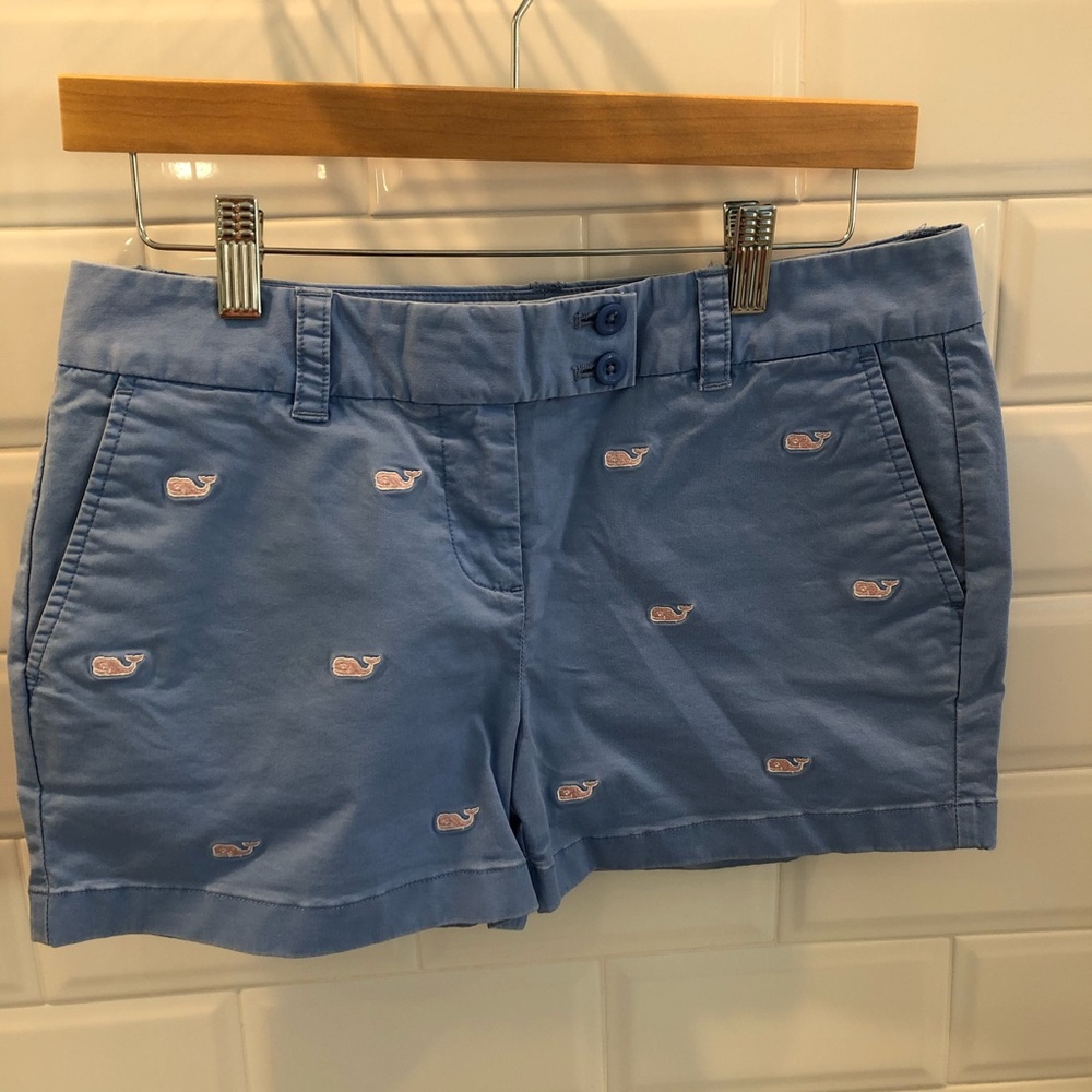 Cute Vineyard Vines shorts